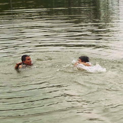 Ngồi kể chuyện trại 1 - Trại Rèn Luyện IV