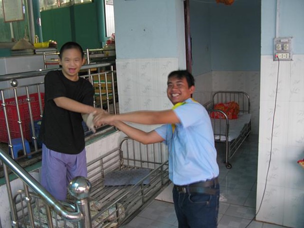 Cảm nhận về chuyến Xuất du – Từ thiện ngày 14-15/09/2013