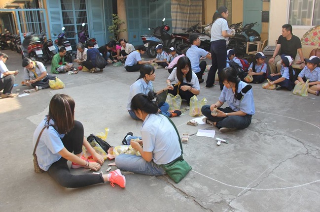 Hội heo đất từ thiện năm 2014