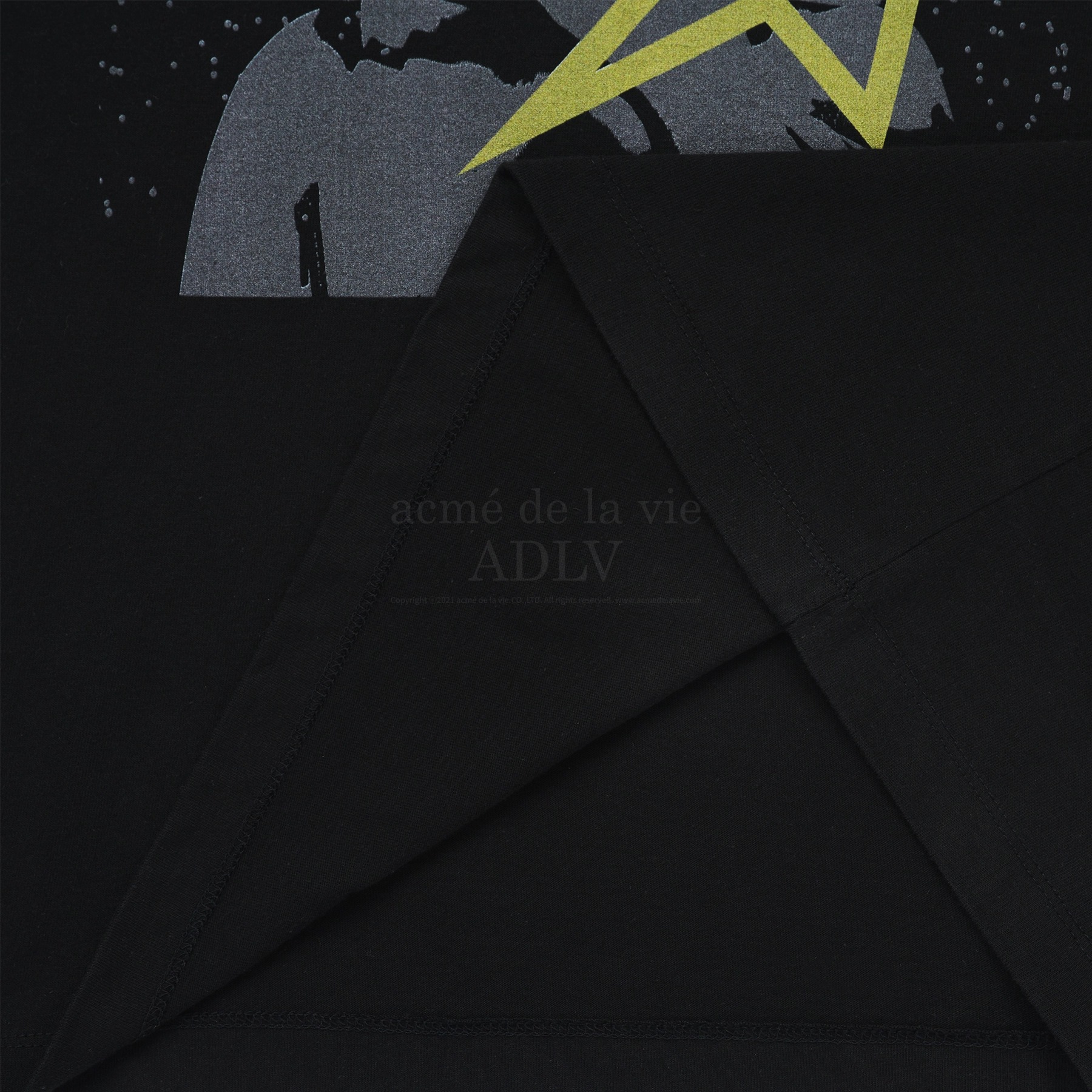 985 -  Áo ADLV Ae Logo Astronaut Artwork - Phi Hành Gia - Đen - Code ADLV 24SS SSAAEA BLK [HÀNG CHÍNH HÃNG]