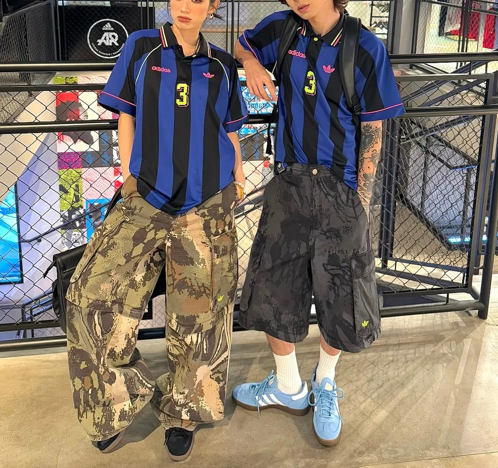 1684 - Áo Adidas Originals Jcquard Jersey Semi Lucid Blue / Black KD2307 - Xanh Dương Đen [HÀNG CHÍNH HÃNG]