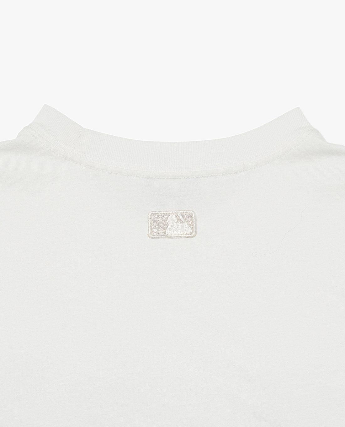 1026 -  Áo MLB LA Paisley Big Logo One Point LA Dodgers - Trắng - Code 3ATSI0133 07WHS [HÀNG CHÍNH HÃNG]