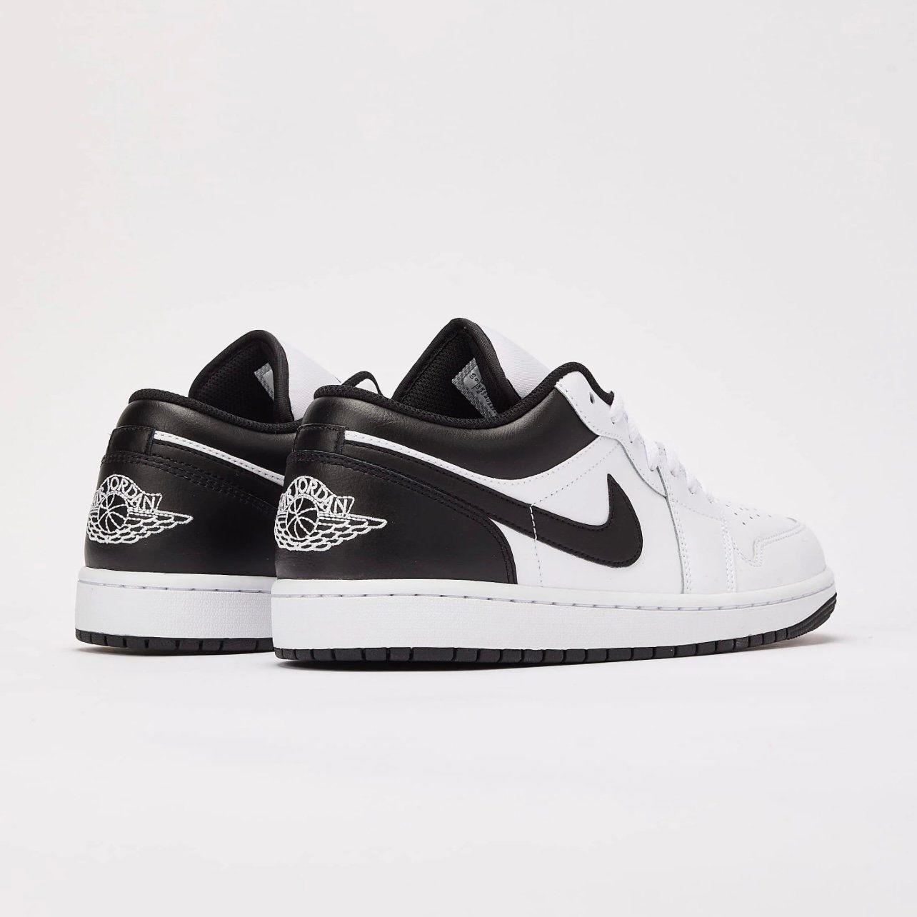 792 -  Giày Air Jordan 1 Low Reverse Panda - Code 553558 132 / 553560 132 [HÀNG CHÍNH HÃNG]