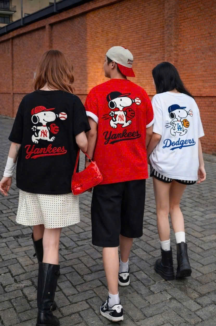 2183 - Áo New Era Snoopy Yankees Đỏ [HÀNG CHÍNH HÃNG]