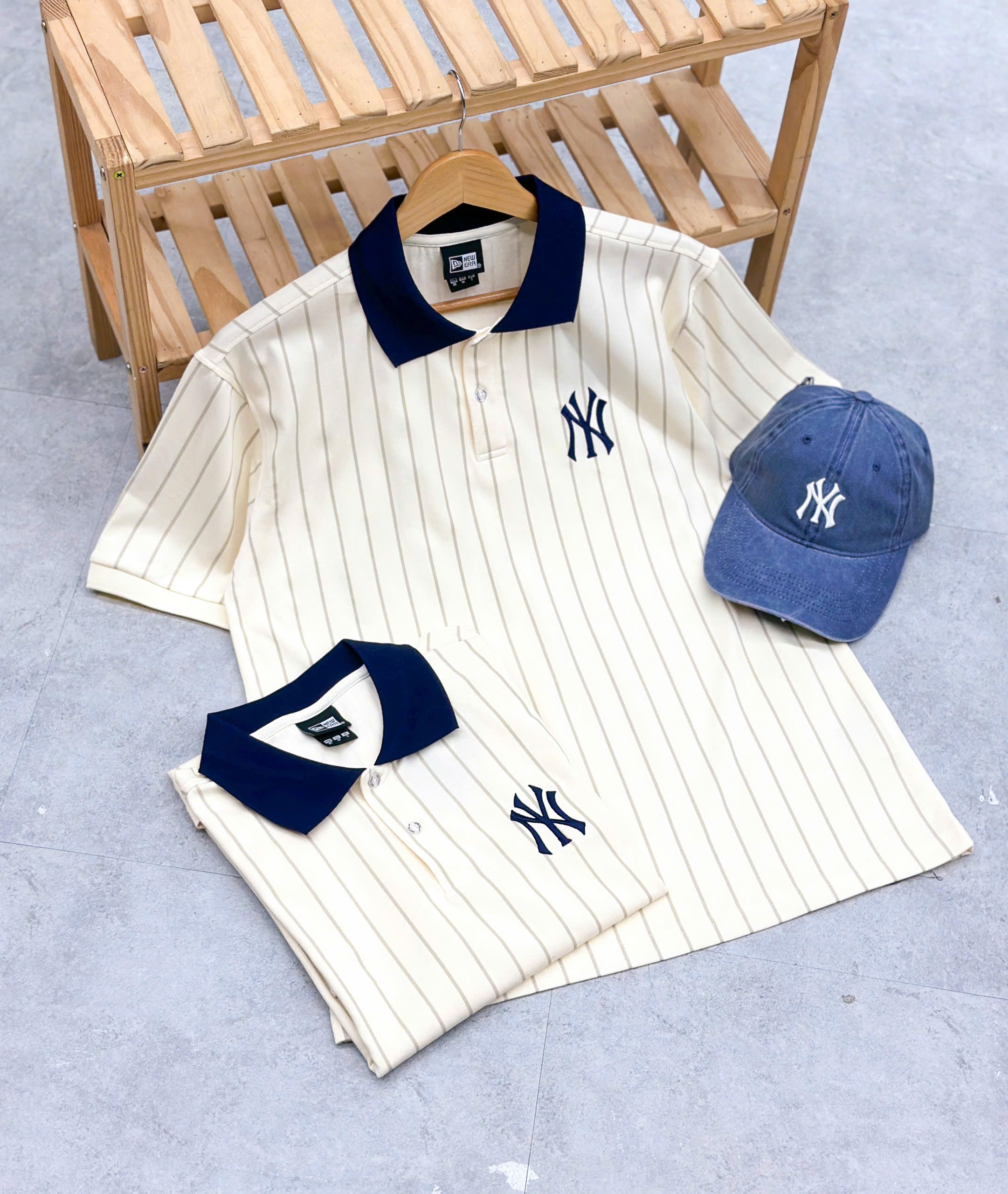 2161 - Áo Polo New Era NY Trắng Kem Sọc Xanh Navy [HÀNG CHÍNH HÃNG]