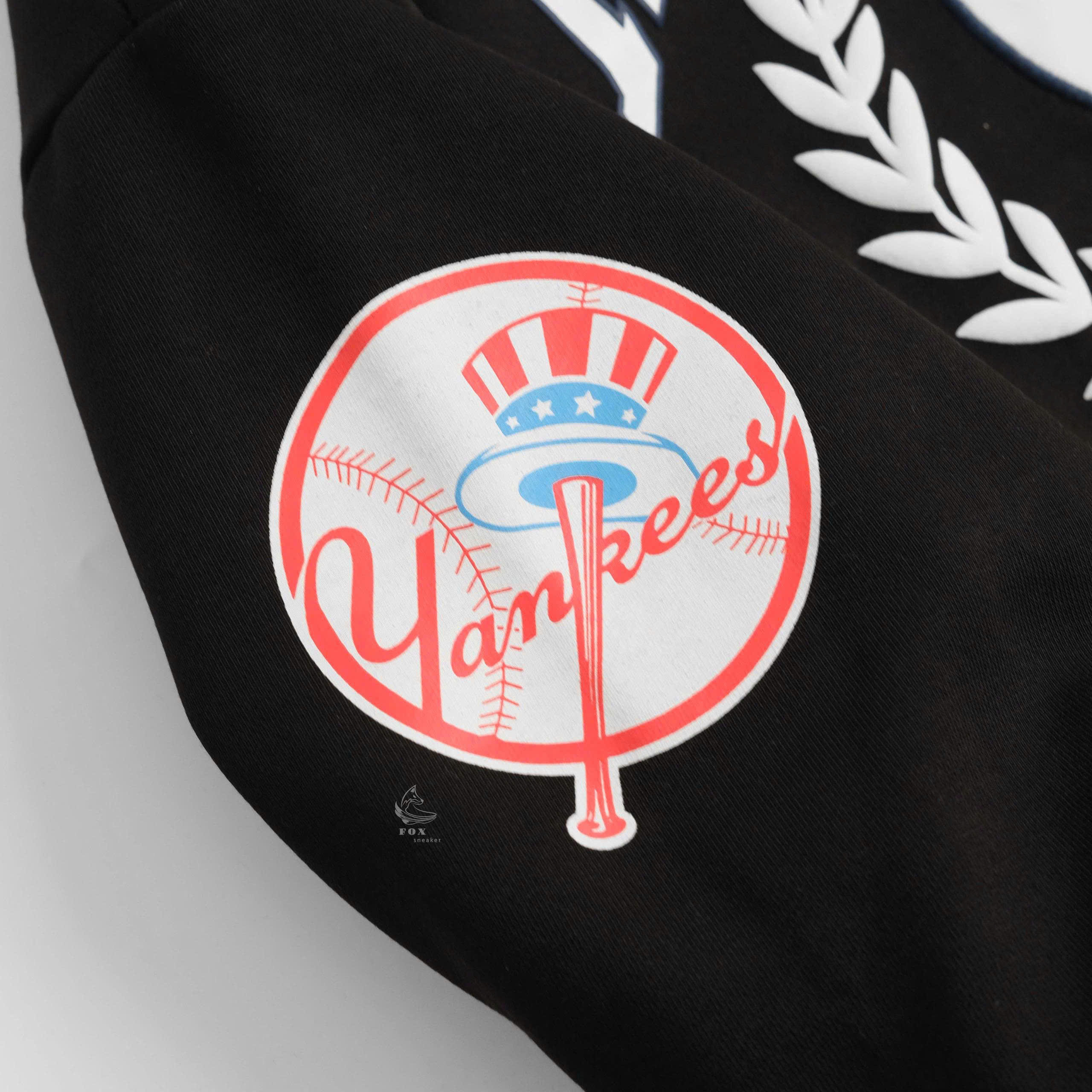 2018 - Áo Hoodie New Era NY New York Yankess Laurel Đen [HÀNG CHÍNH HÃNG]