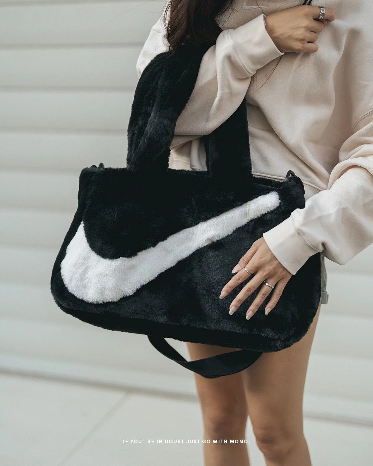 1760 - Túi Nike Lông Faux Fur Tote Diffused DQ5804-010 [HÀNG CHÍNH HÃNG]