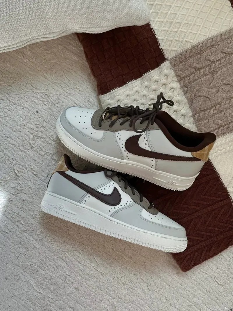 733 -  Giày Nike Air Force 1 LV8 Brogue Sail Brown FV3702 121 [HÀNG CHÍNH HÃNG]