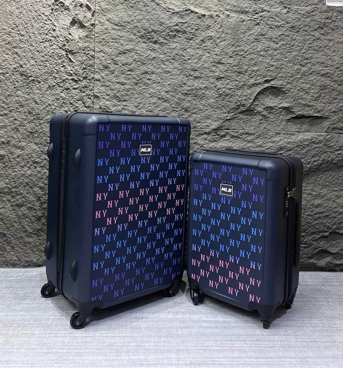 2640 - Vali MLB Classic Mono NY Size 22 Cabin Xách Tay (Mang lên máy bay) Xanh Than 3AHH0014N-50BKS [HÀNG CHÍNH HÃNG]