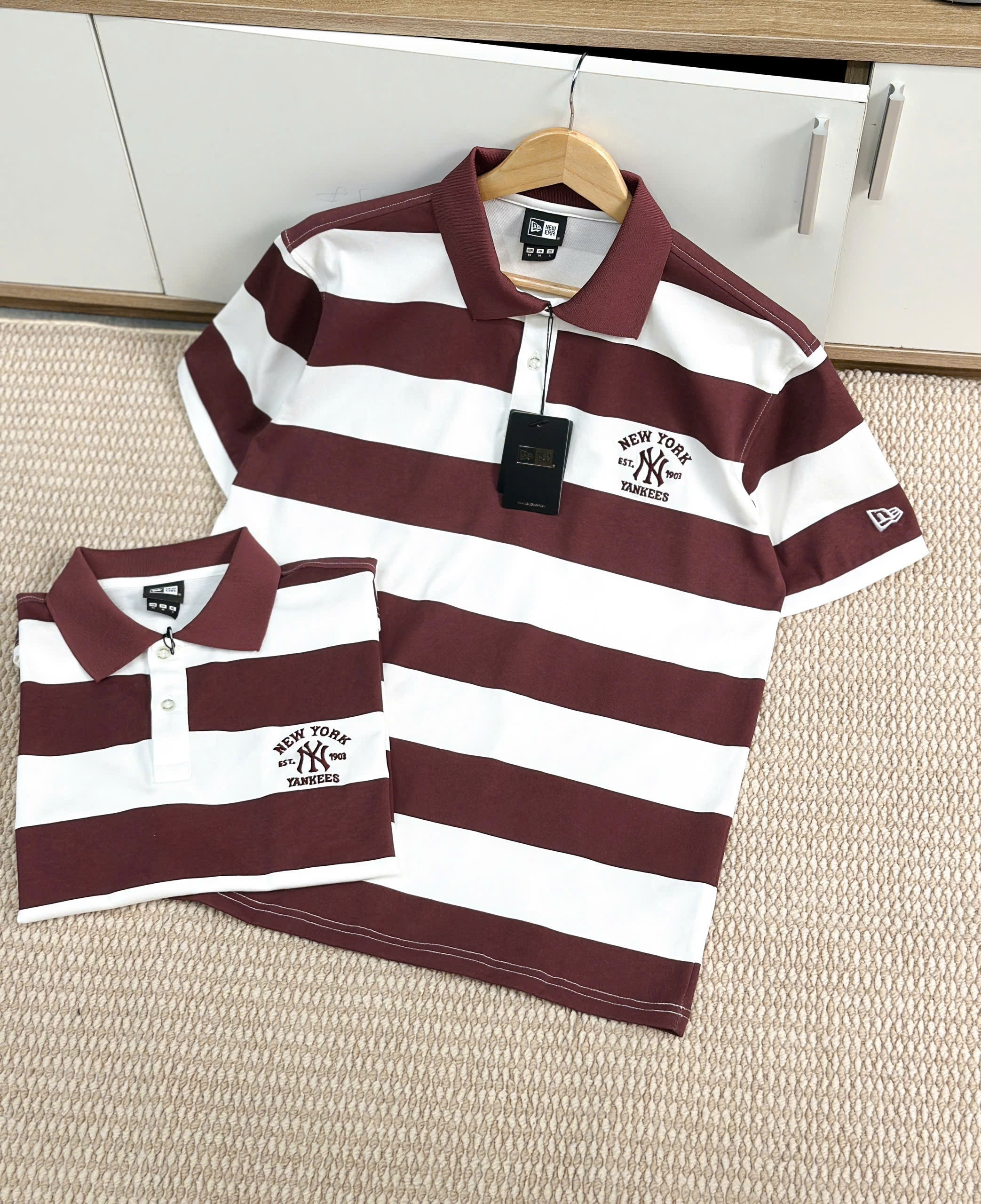 2232 - Áo Polo New Era NY Chìm Đỏ Sọc Trắng [HÀNG CHÍNH HÃNG]