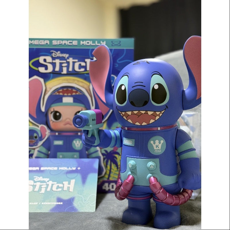 1496 - Molly Stitch 400% - POPMART MEGA SPACE MOLLY 400% STITCH [CHÍNH HÃNG]