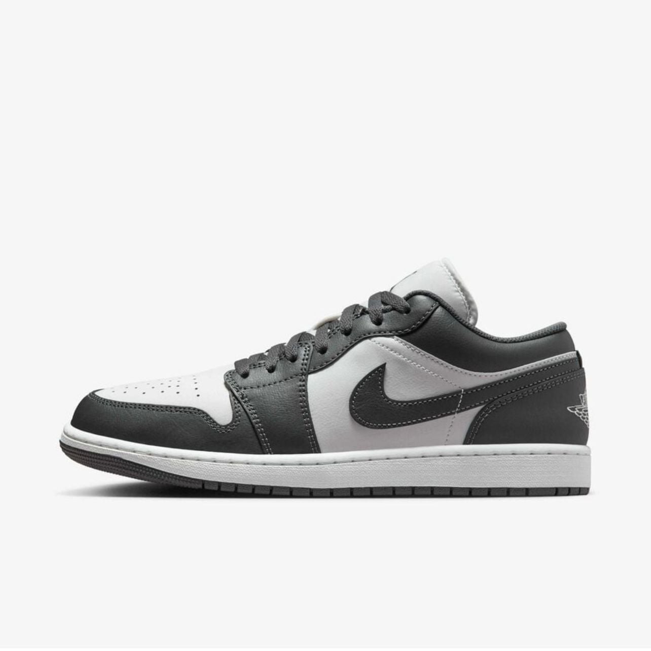2033 - Giày Nike Air Jordan 1 Low ‘Grey White’ 553558-044 [HÀNG CHÍNH HÃNG]