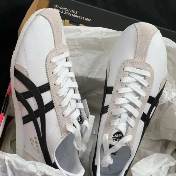 2097 - Giày Onitsuka Tiger Runspark White Black 1183B480-105 [HÀNG CHÍNH HÃNG]