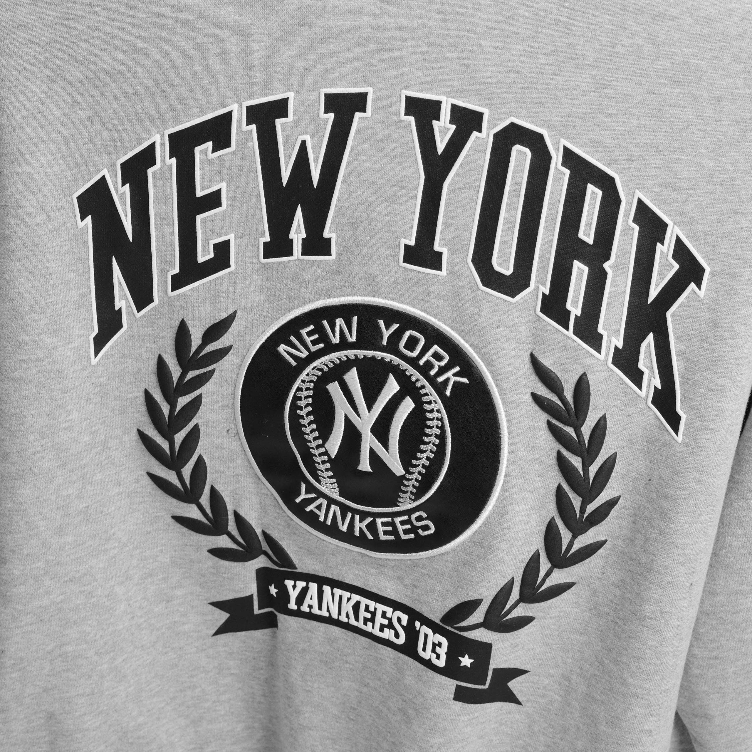 2017 - Áo Hoodie New Era NY New York Yankess Laurel Xám Trắng [HÀNG CHÍNH HÃNG]