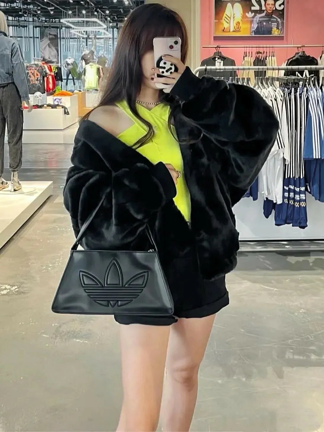 2637 - Túi Adidas Polyurethane Outline Trefoil Shoulder Bag IY4057 [HÀNG CHÍNH HÃNG]