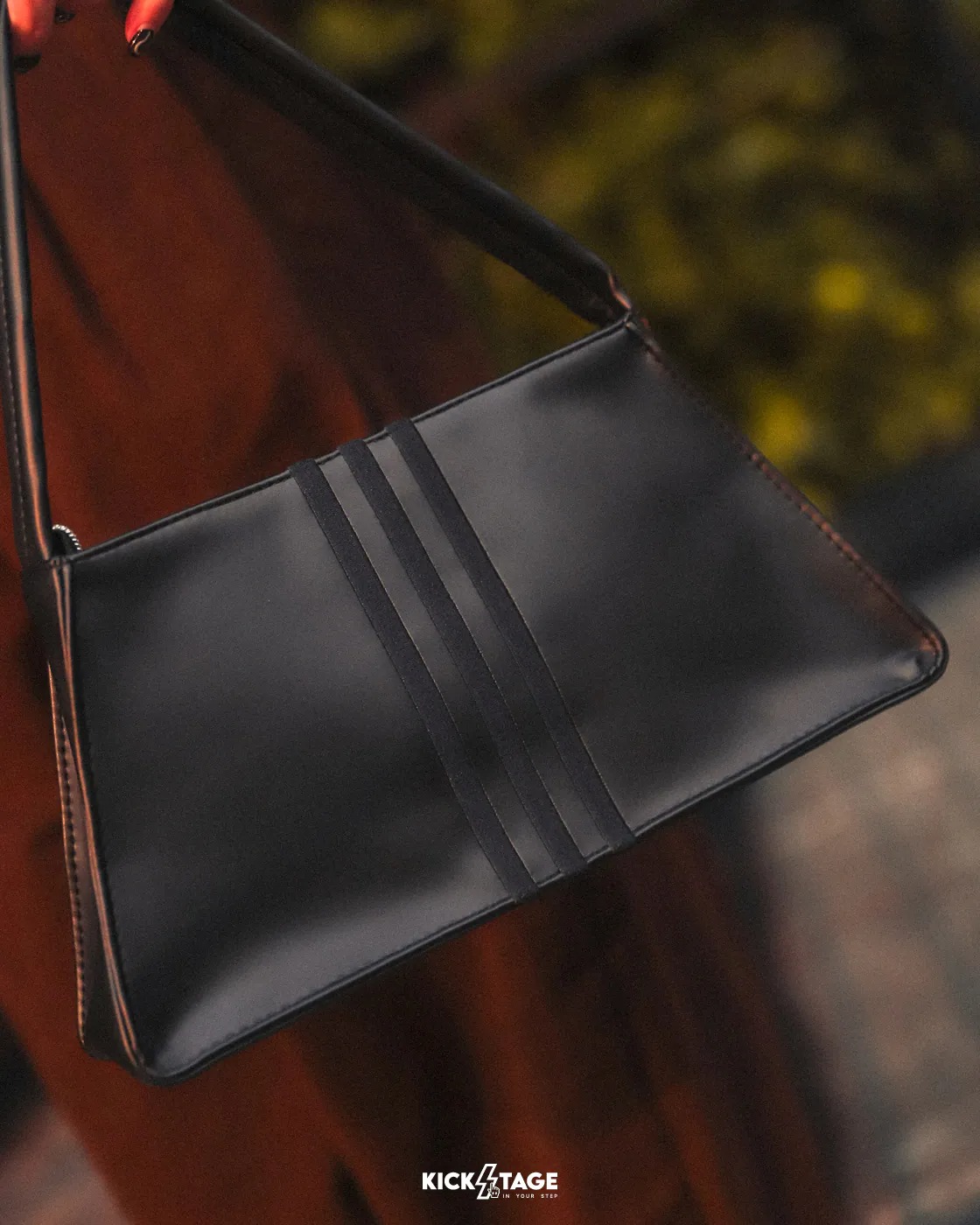 2637 - Túi Adidas Polyurethane Outline Trefoil Shoulder Bag IY4057 [HÀNG CHÍNH HÃNG]