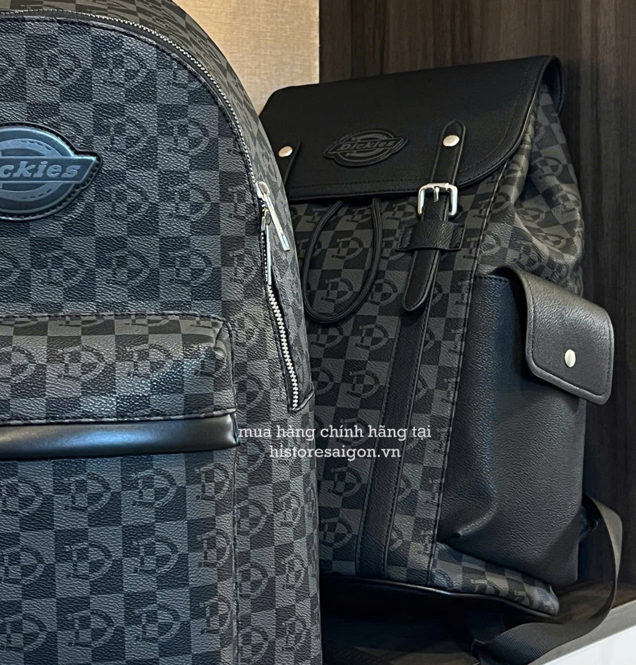 1780 - Balo Dickies Monogram Backpack DK-B121 [HÀNG CHÍNH HÃNG]