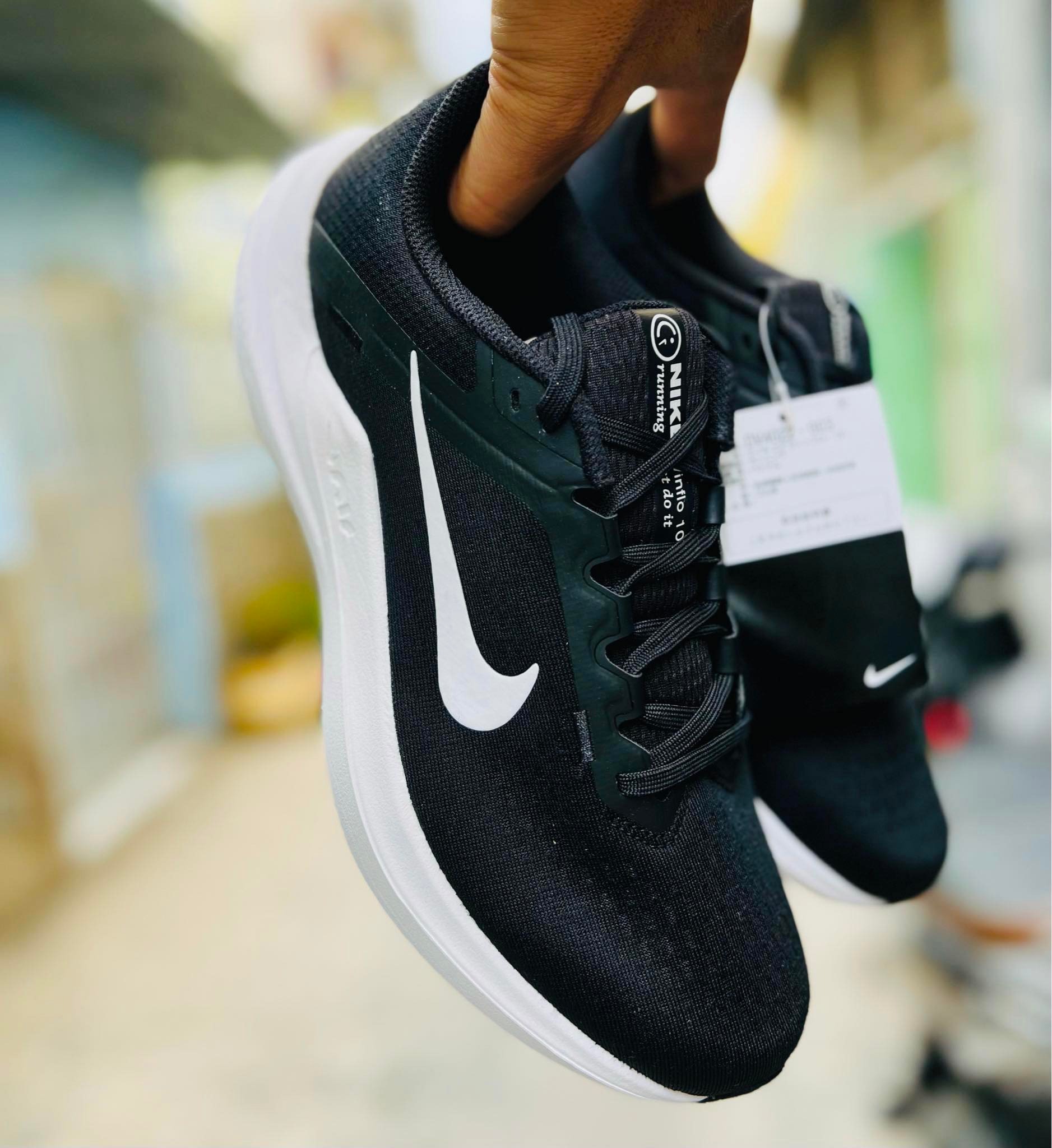 230 -  Giày Running Nike Winflo 10 - Đen Trắng - DV4022-003 [HÀNG CHÍNH HÃNG]