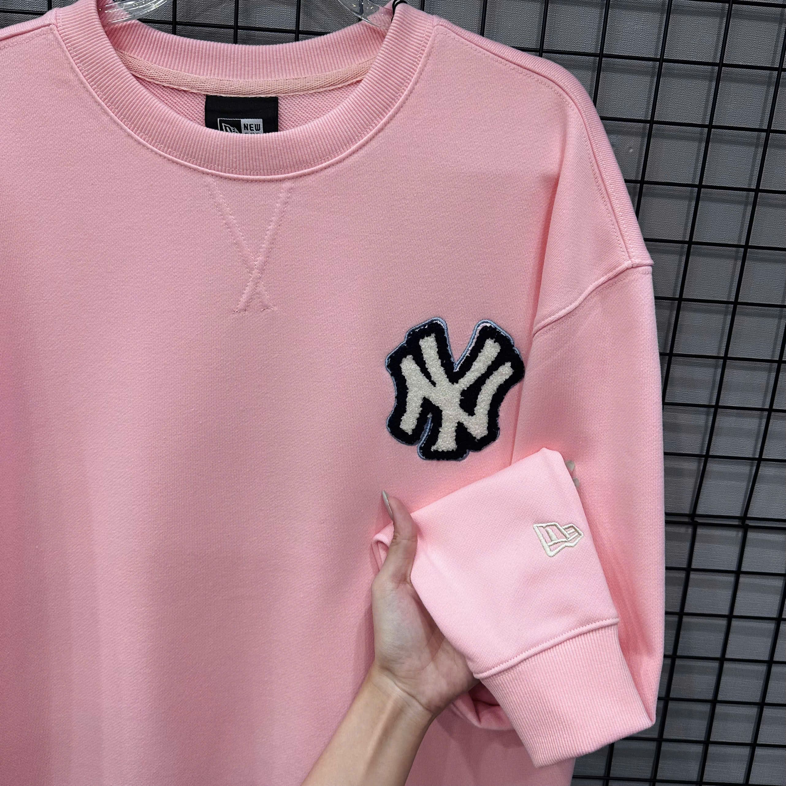 2125 - Áo Sweater New Era NY Xù Hồng Pink [HÀNG CHÍNH HÃNG]