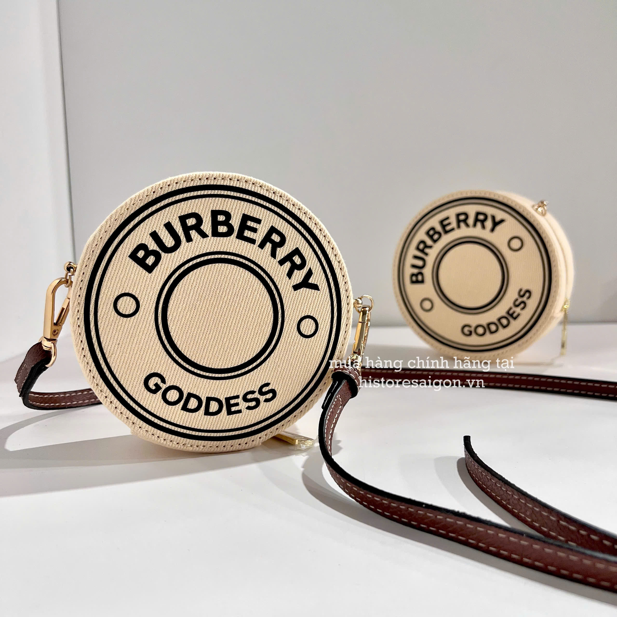 1966 - Túi Burberry Gift Goddess (Gift Hãng Tặng Khách) [HÀNG CHÍNH HÃNG]
