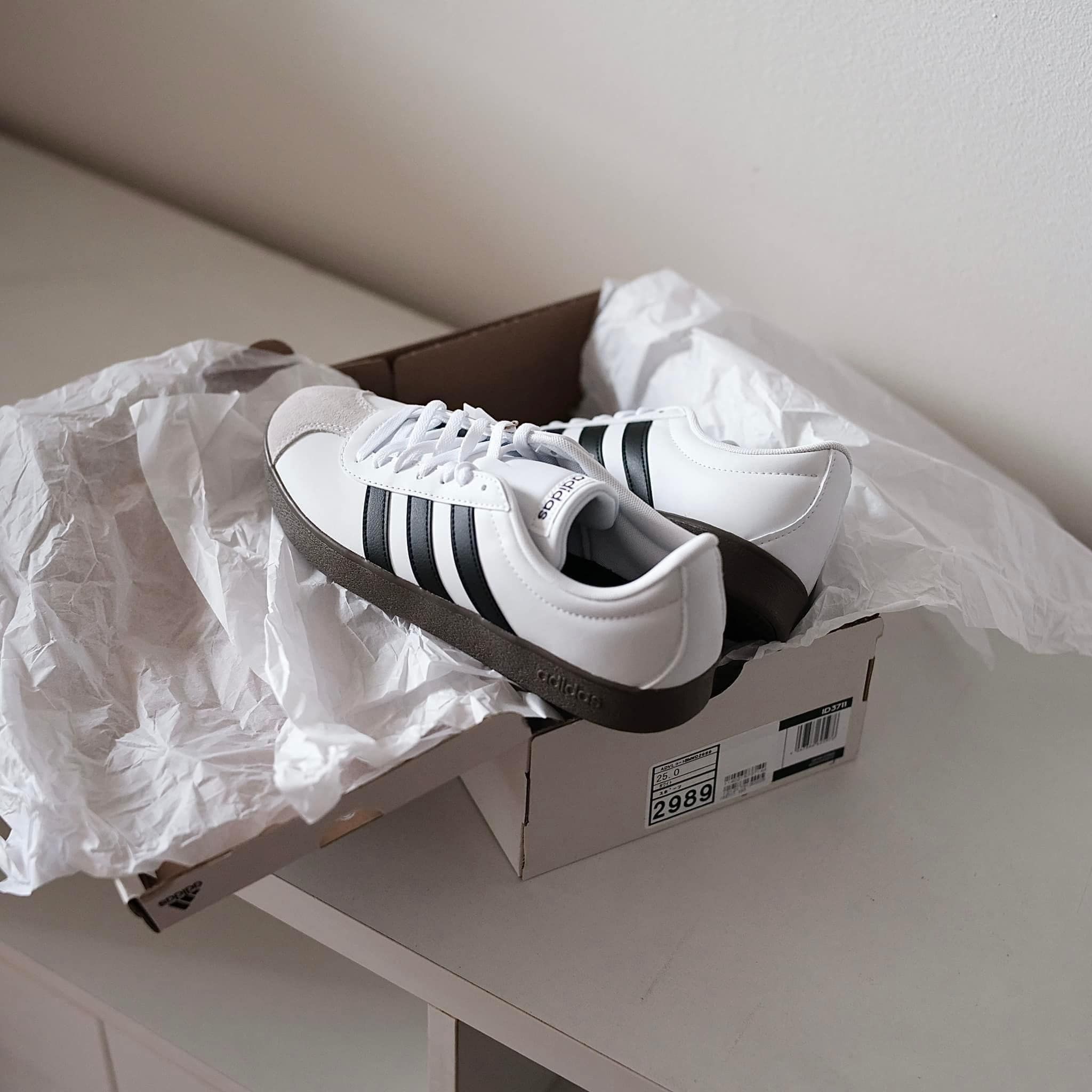 772 -  Giày Adidas VL Court Base White/ Gum Code - ID3711 [HÀNG CHÍNH HÃNG]