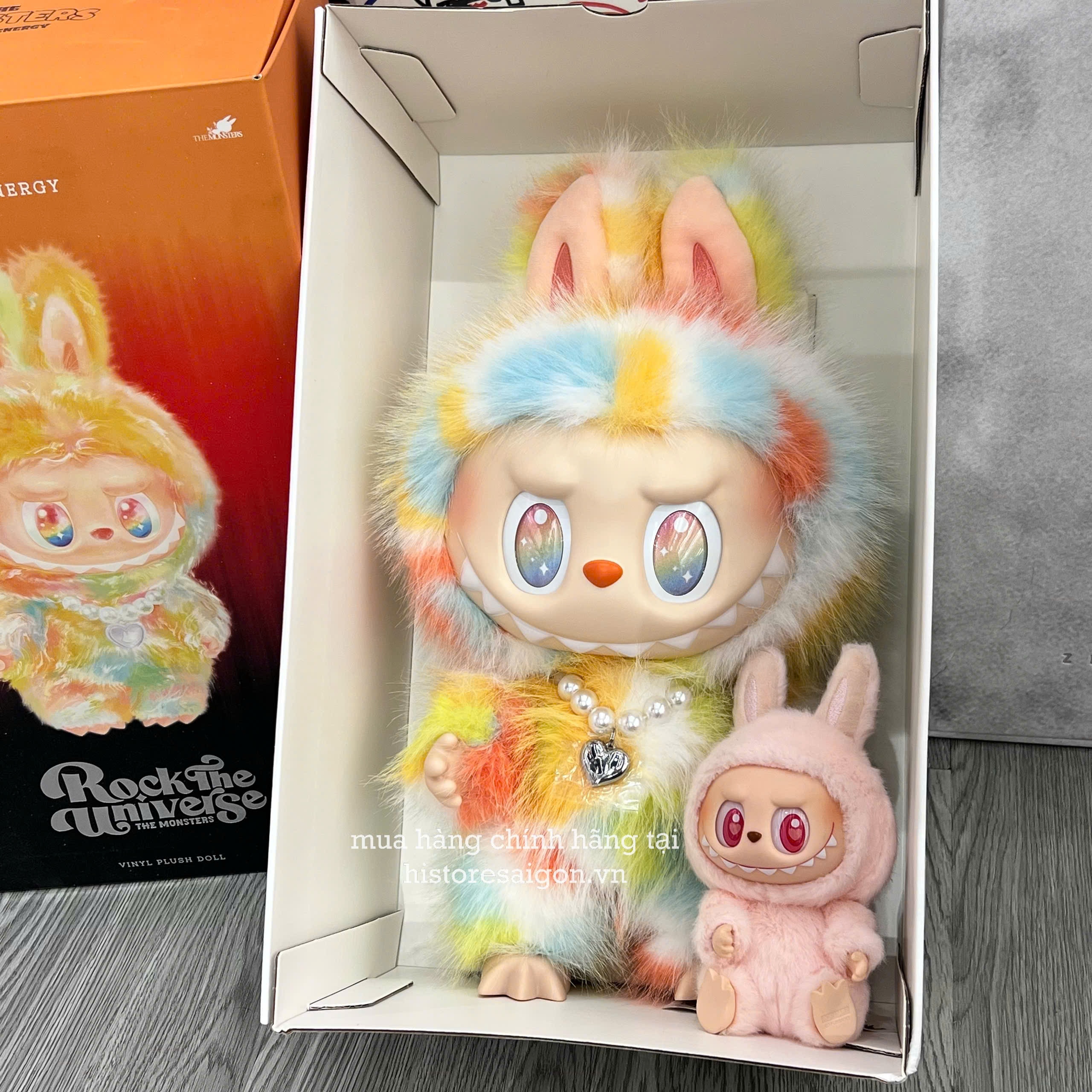 Labubu Rock The Universe CHÍNH HÃNG POP MART GIÁ TỐT