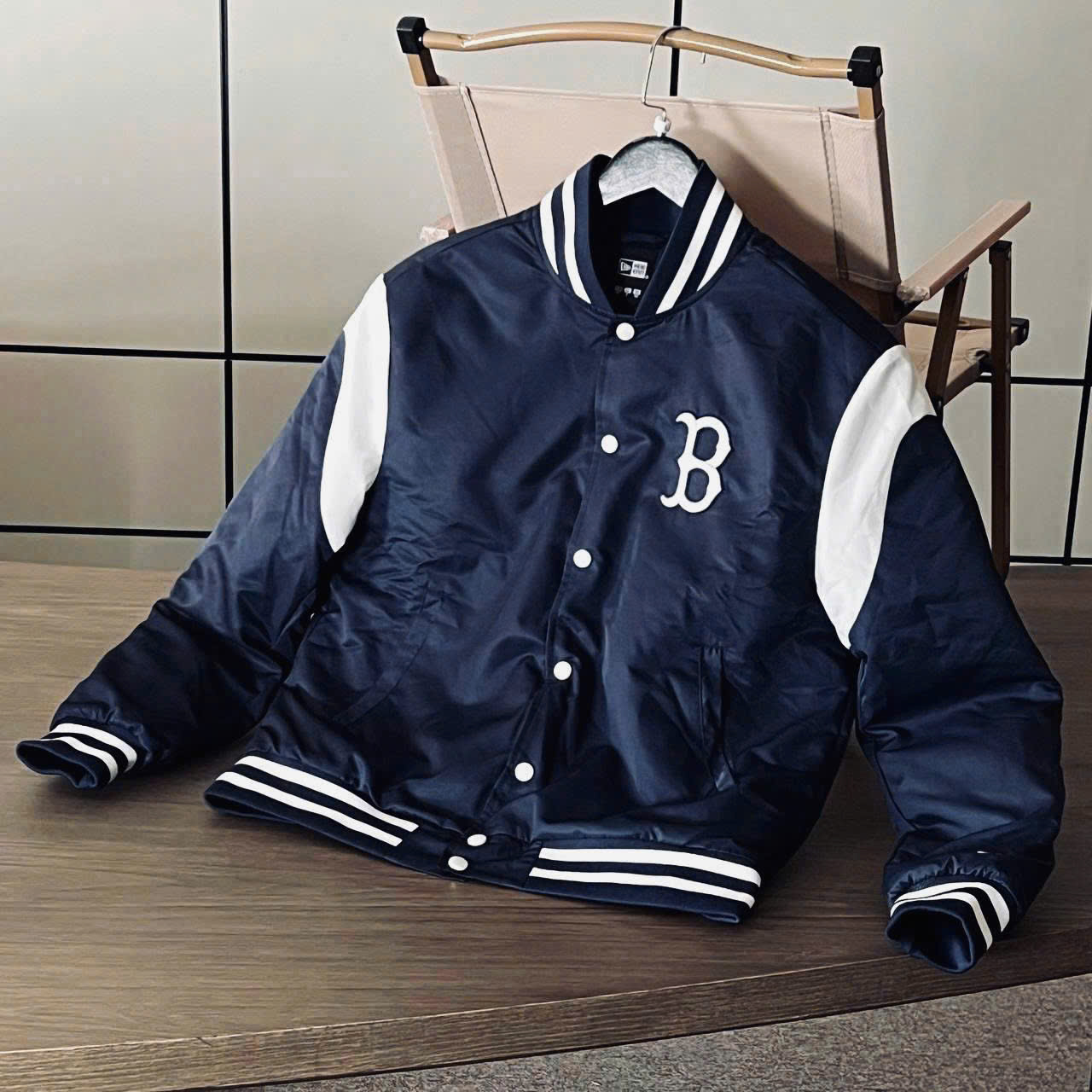 1986 - Áo Bomber New Era Boston Rex Sox Xanh Navy Sọc Trắng [HÀNG CHÍNH HÃNG]