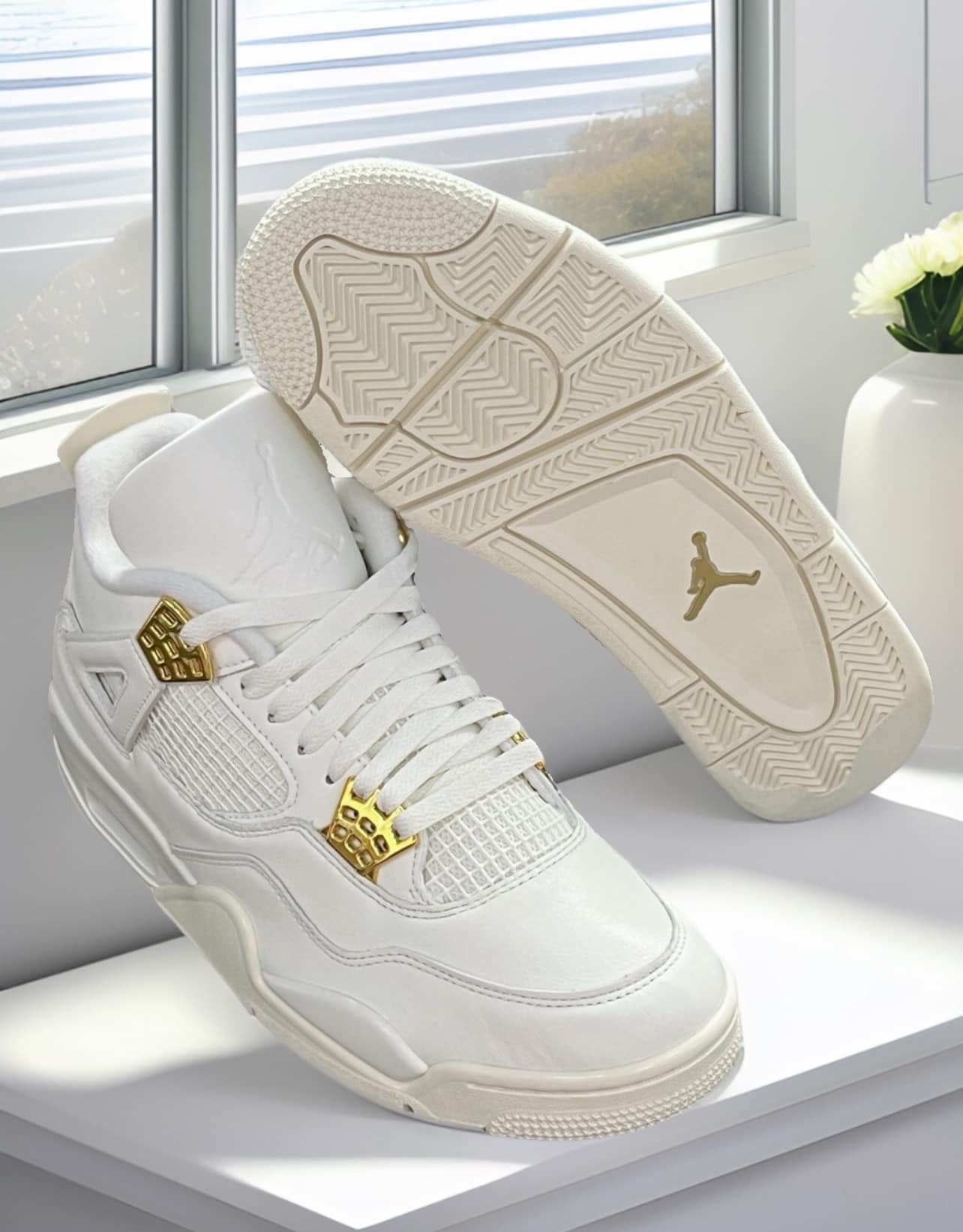 1674 - Giày Nike Air Jordan 4 Sail Metallic Gold - AQ9129 170 [HÀNG CHÍNH HÃNG]