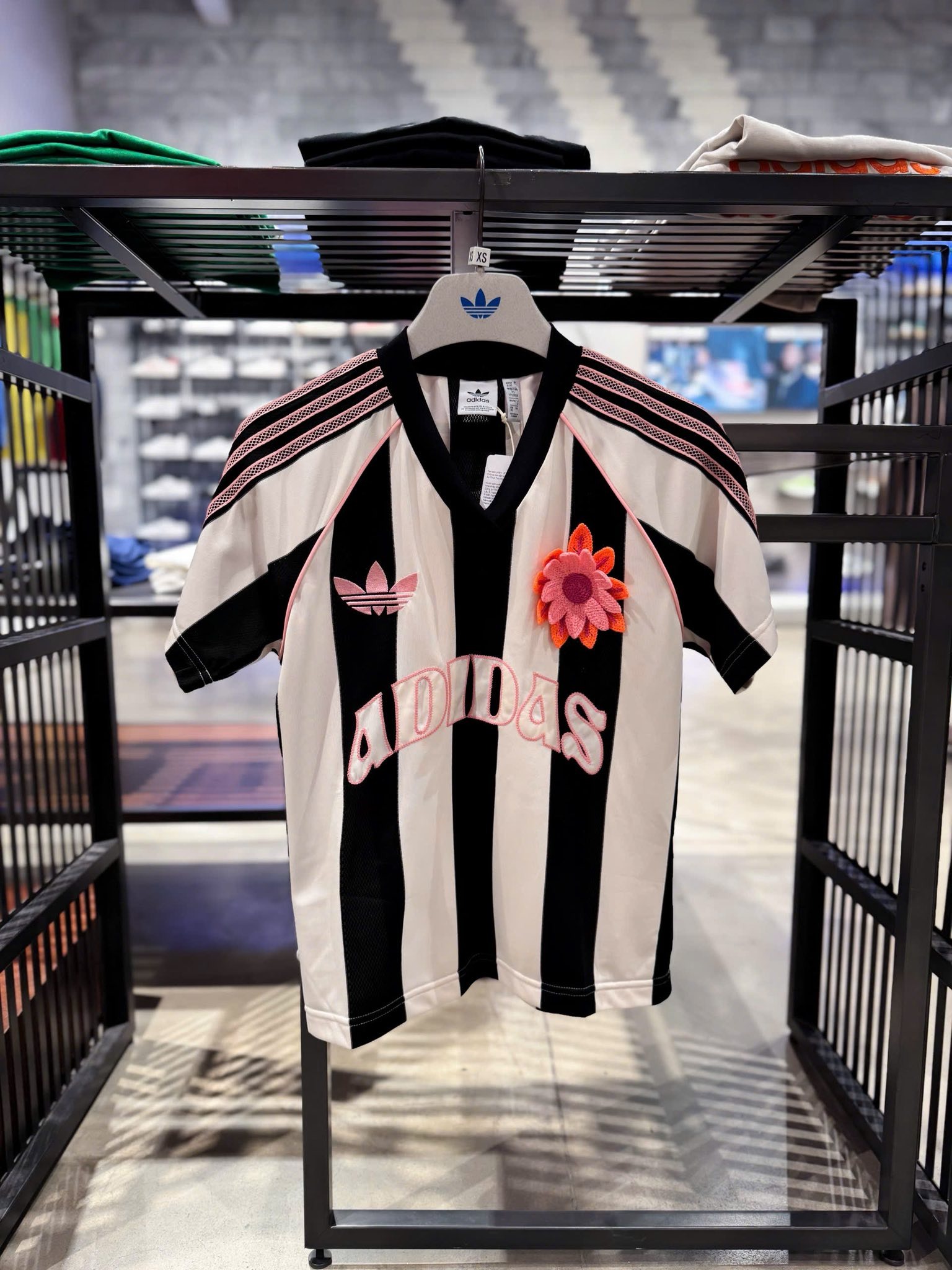 1688 - Áo Adidas Originals Wonder Black White Jersey KC0672 [HÀNG CHÍNH HÃNG]