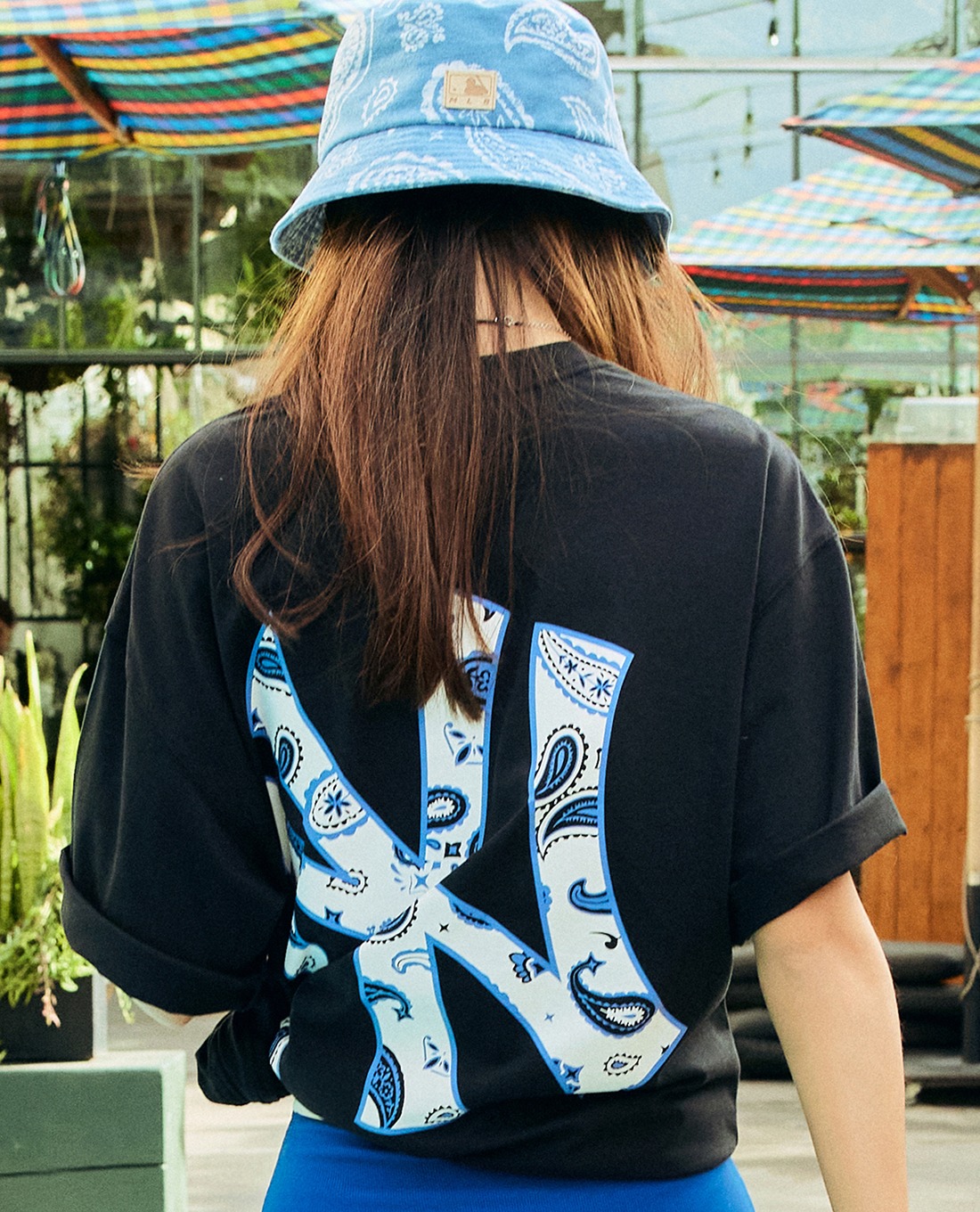 540 -  Áo MLB NY Paisley Logo - NY Hoa Xanh - Đen - Code 3ATSI0333-50BKS [HÀNG CHÍNH HÃNG]