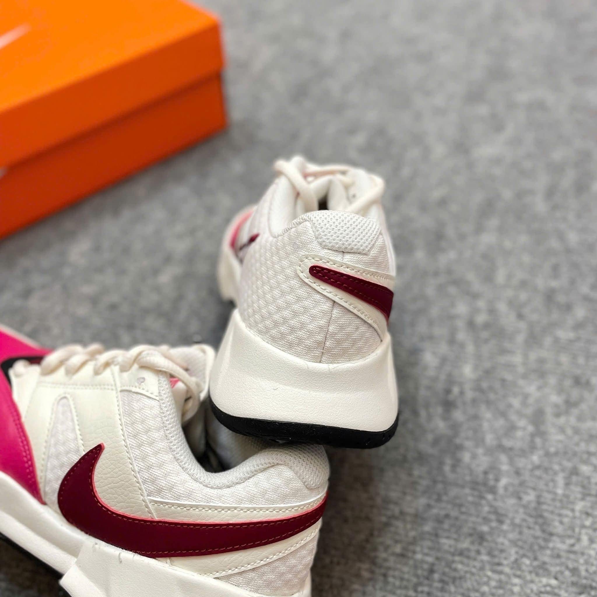 1822 - Giày Nike Court Lite 4 ‘Pale Ivory Sail Black Team Red’ FD6575-103 Tennis/Pickleball [HÀNG CHÍNH HÃNG]