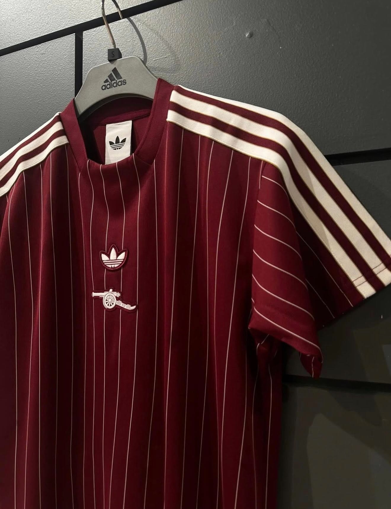 1755 - Áo Adidas Arsenal Terrace Icons Collegiate Burgundy KB6427 [HÀNG CHÍNH HÃNG]