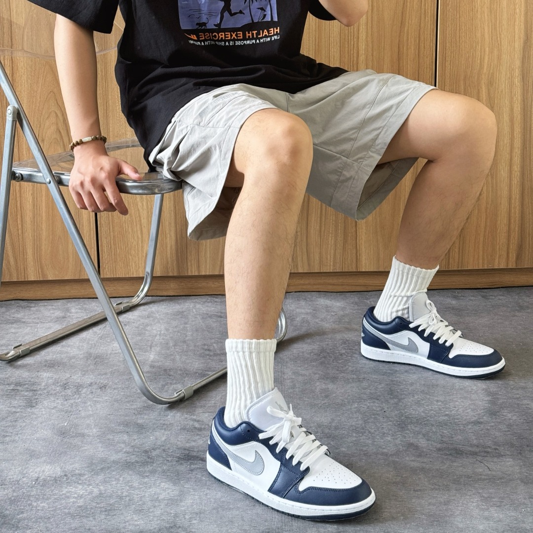 1749 - Giày Nike Air Jordan 1 Low Midnight Navy 553558-141 / 553560-141 [HÀNG CHÍNH HÃNG]