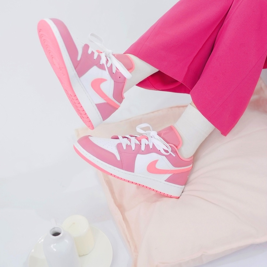 833 -  Giày Nike Air Jordan 1 Low GS Desert Berry 553560 616 [HÀNG CHÍNH HÃNG]