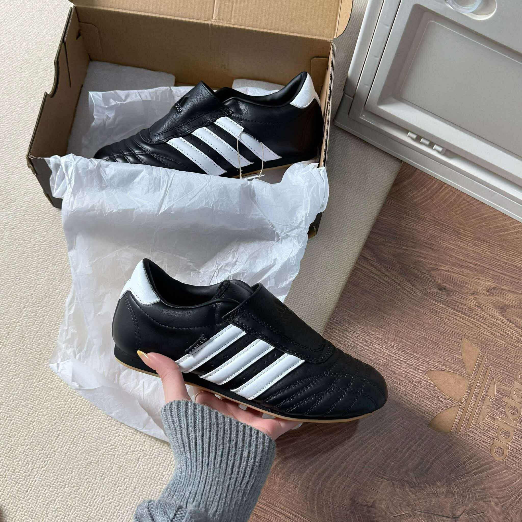 1315 - Giày Adidas Taekwondo 'Black' JQ4775 [HÀNG CHÍNH HÃNG]