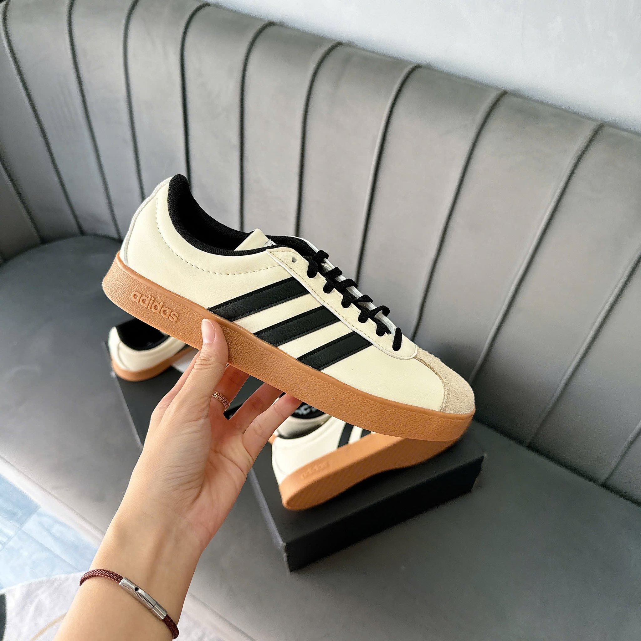 2188 - Giày Adidas Court Base Be Black JR6912 [HÀNG CHÍNH HÃNG]