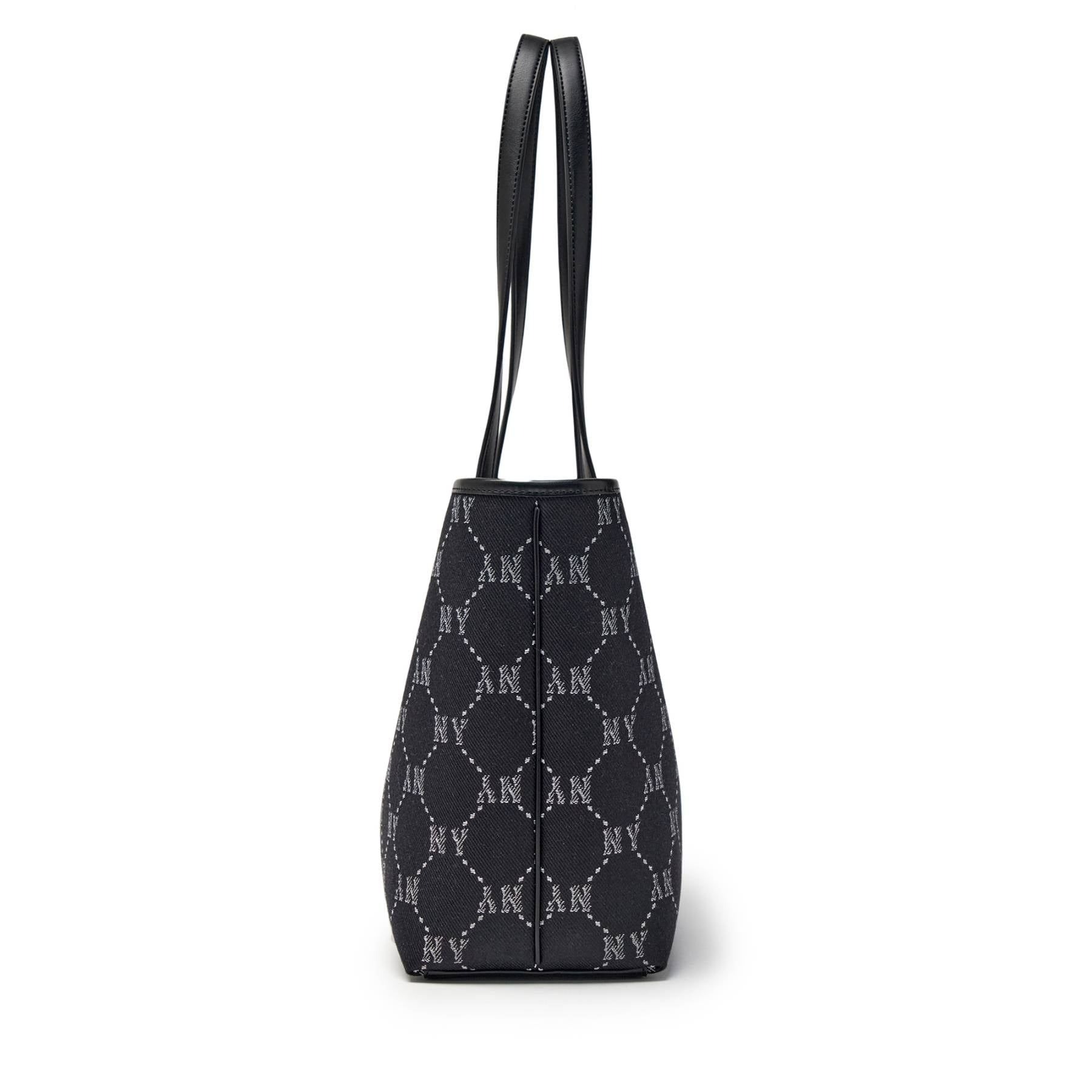 2647 - Túi MLB Dia Monogram Jacquard Shopper Bag 3AORMJ16N-50BKS [HÀNG CHÍNH HÃNG]