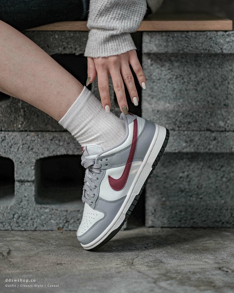 313 -  Giày Nike WMNS Dunk Low "Grey/Red" - DD1503-122 [HÀNG CHÍNH HÃNG]