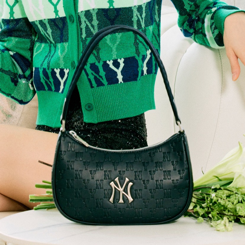 889 -  Túi MLB Monogram Embossed Hobo Bag New York Yankees - Black - Kẹp nách - Code 3ABQS022N 50BKS [HÀNG CHÍNH HÃNG]
