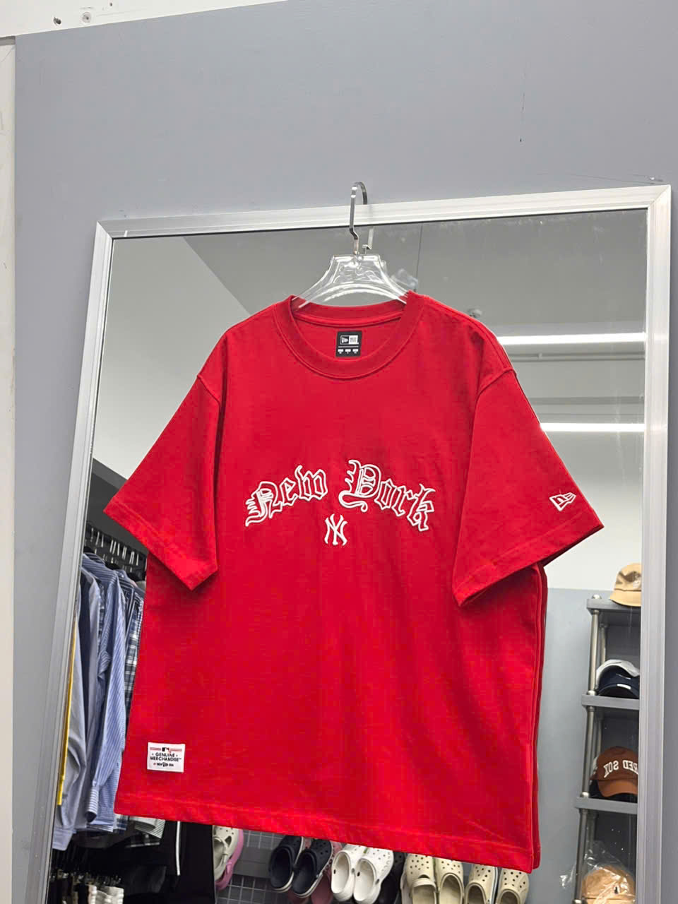2152 - Áo New Era NY New York Yankee Gothic Font Đỏ [HÀNG CHÍNH HÃNG]