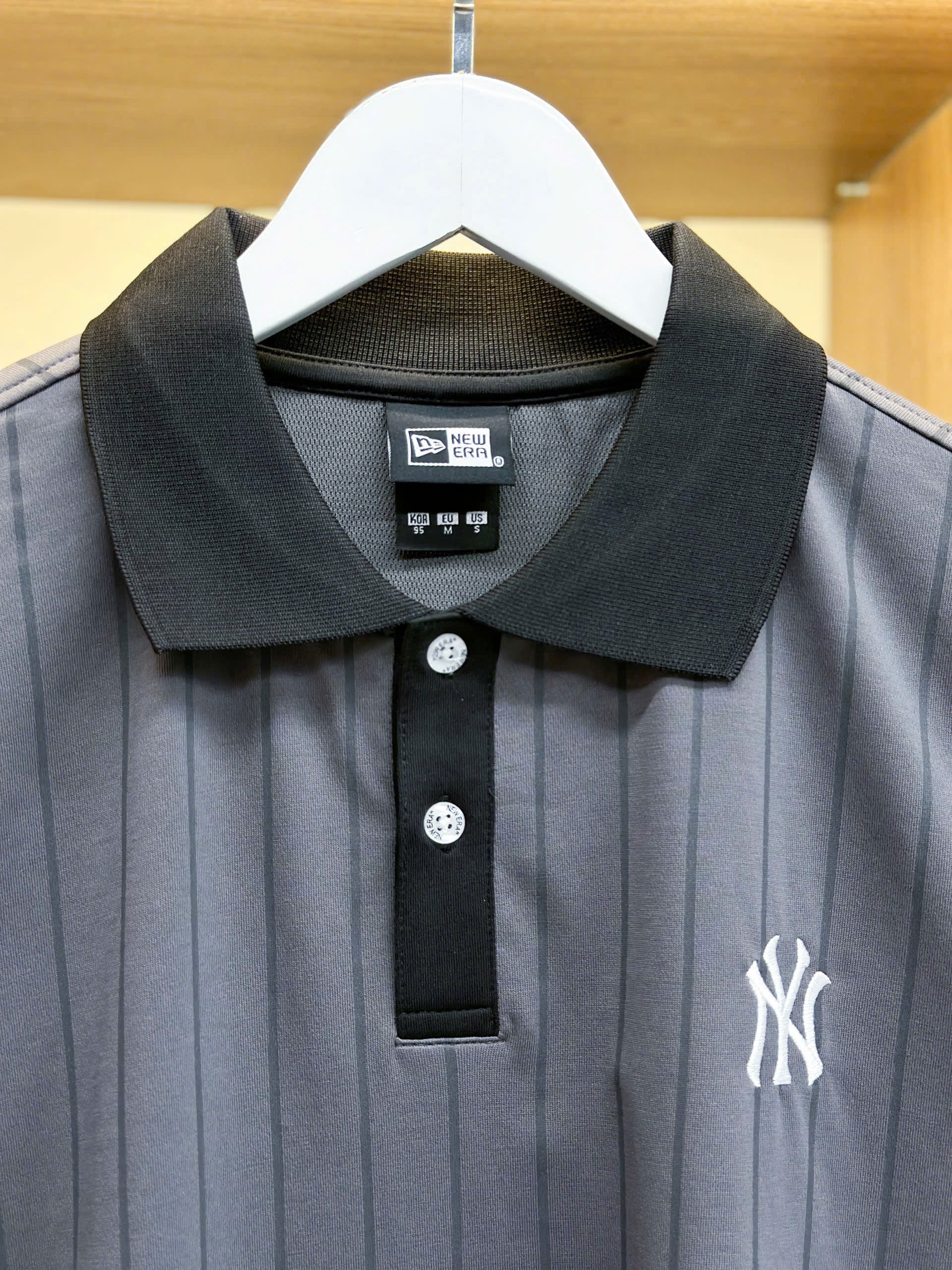 2684 - Áo Polo New Era NY Basic Xám Đen Sọc [HÀNG CHÍNH HÃNG]