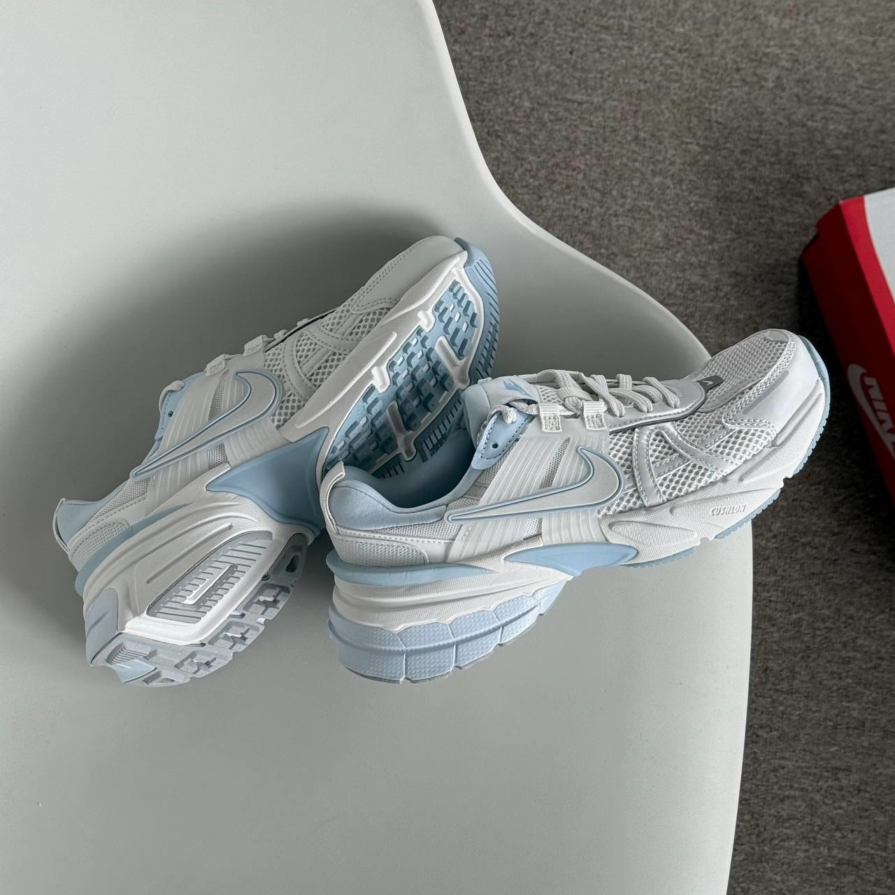 2726 - Giày Nike V2K Run Platinum Tint White FD0736-009 [HÀNG CHÍNH HÃNG]