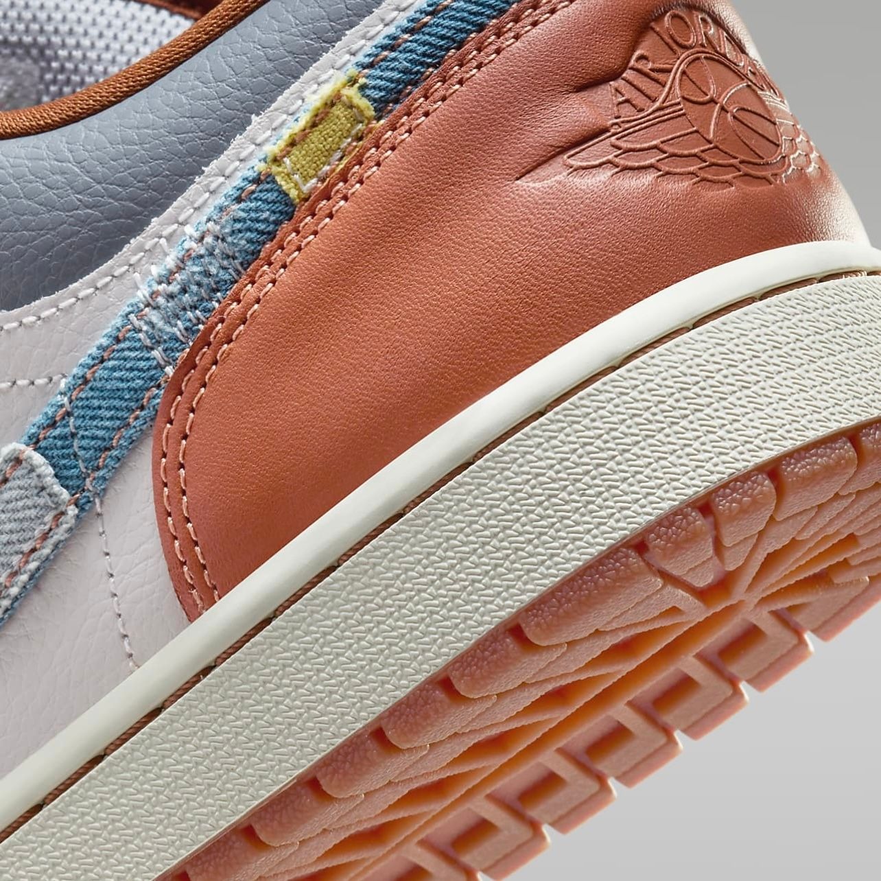 649 -  Giày Nike Air Jordan 1 Low SE Phantom Denim Swoosh FZ5042 041 [HÀNG CHÍNH HÃNG]