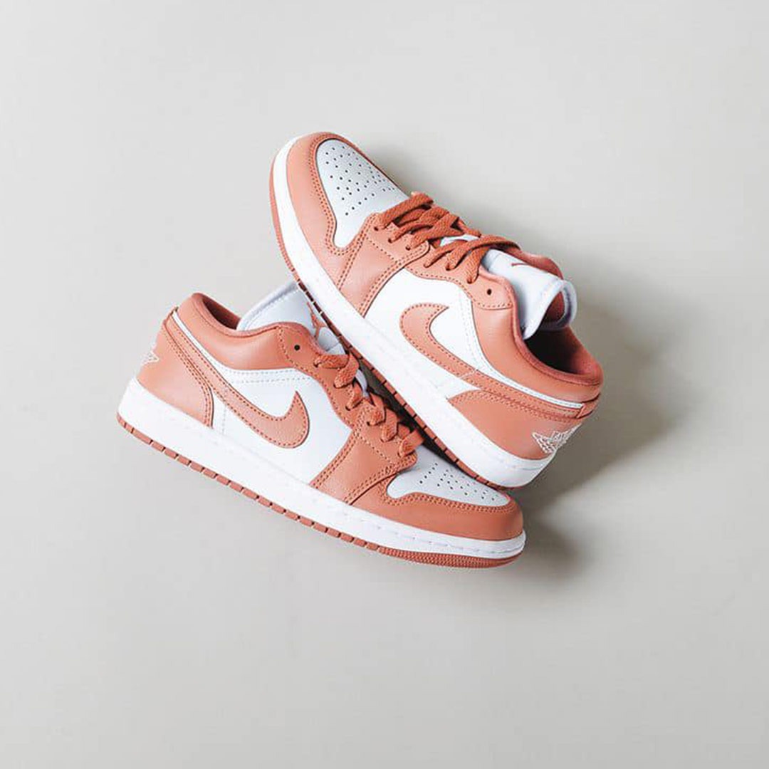 828 -  Giày Nike Air Jordan 1 Low Sky J Orange DC0774 080  [HÀNG CHÍNH HÃNG]