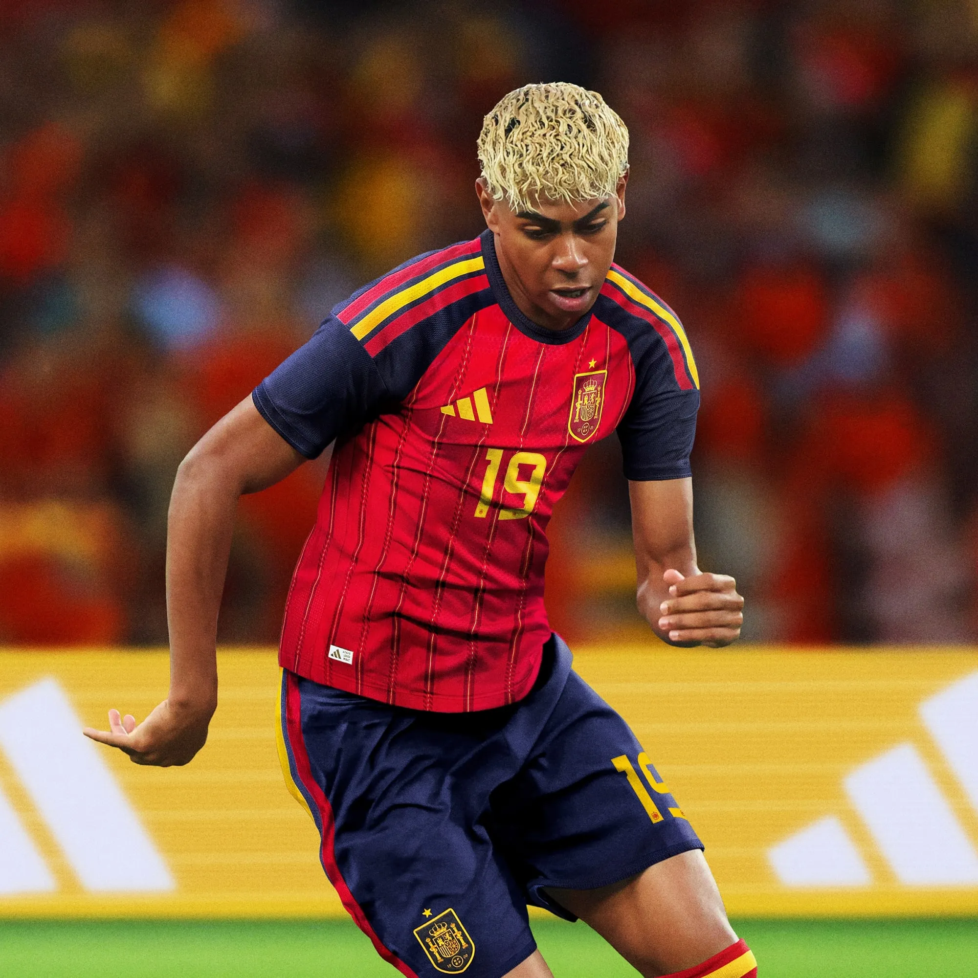 Adidas Áo Đấu Tây Ban Nha Sân Nhà WC26 Bản Player [JN4366]