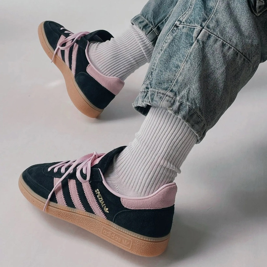 1572 -  Giày Adidas Handball Spezial Black Clear Pink Gum IE5897 [CHÍNH HÃNG]