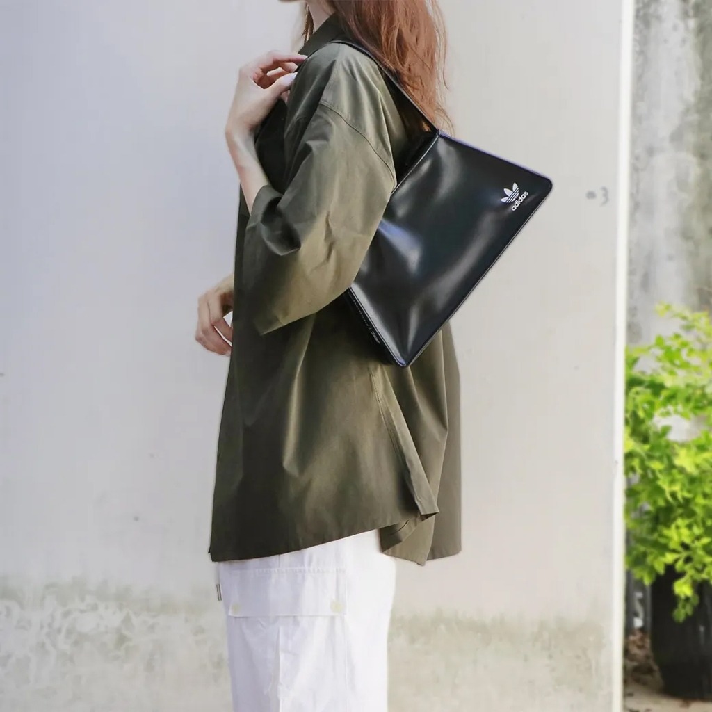 763 -  Túi Adidas Originals x KSENIASCHNAIDER Mini Airliner - Size Lớn - #Mẫu_hiếm - Code IJ7479 [HÀNG CHÍNH HÃNG]