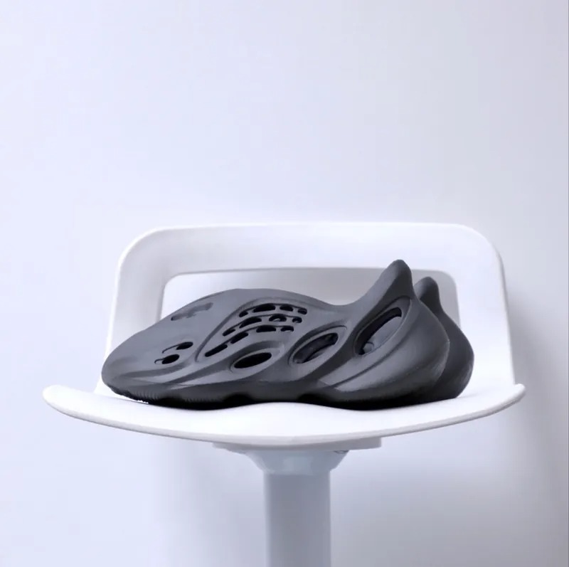 1974 - Giày Adidas Yeezy Foam RNR Carbon IG5349 [HÀNG CHÍNH HÃNG]