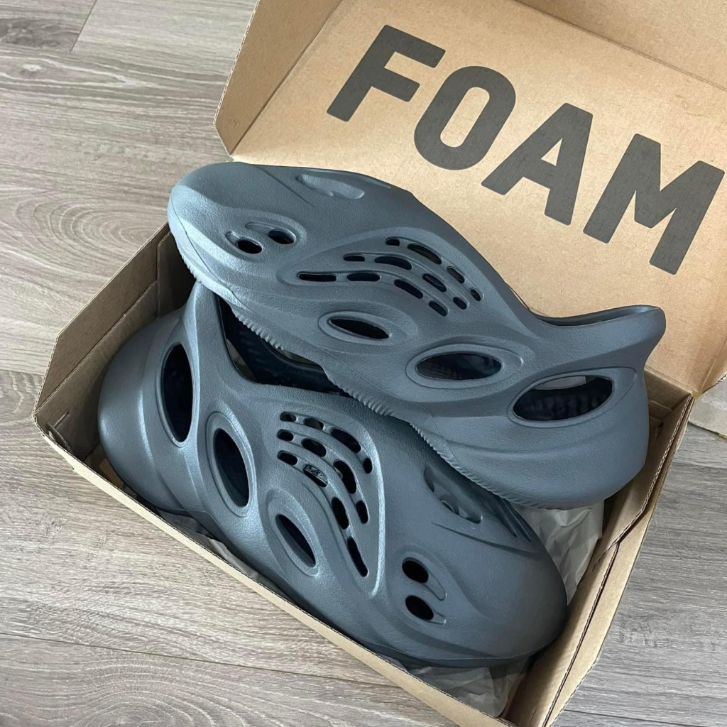 1974 - Giày Adidas Yeezy Foam RNR Carbon IG5349 [HÀNG CHÍNH HÃNG]