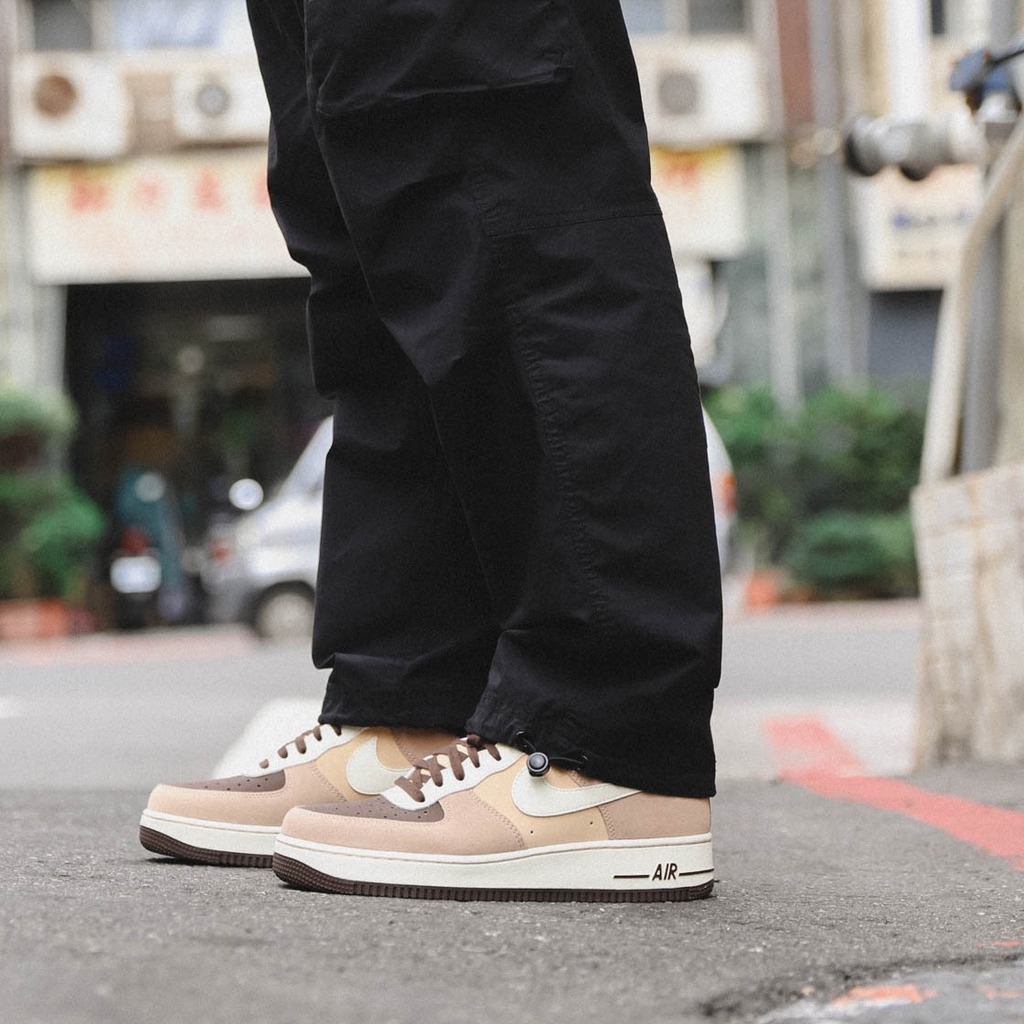 799 -  Giày Nike Air Force 1 Low 07 LV8 EMB Hemp Coconut Milk FB8878 200 [HÀNG CHÍNH HÃNG]